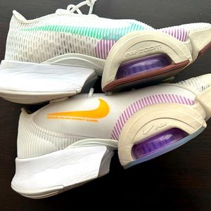 Nike air zoom sneakers